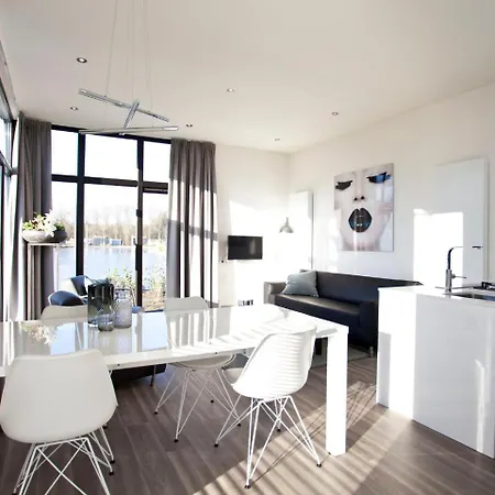 Holiday Droompark Spaarnwoude.7 Tatil Evi